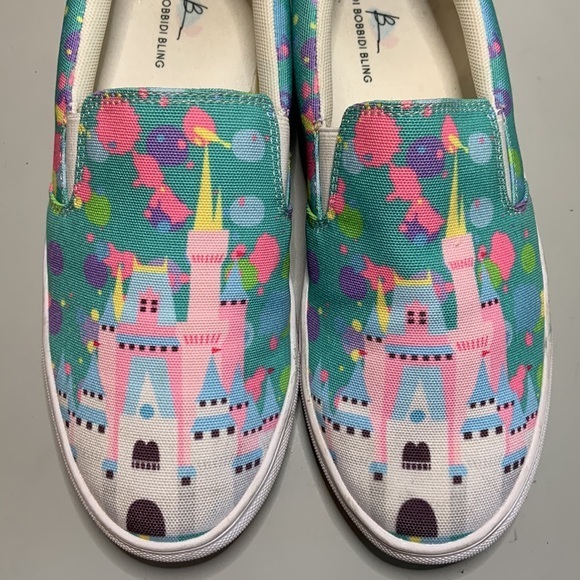Bibbidi Bobbidi Bling Princess Castle slip on shoes. Women size 9 - Picture 3 of 8